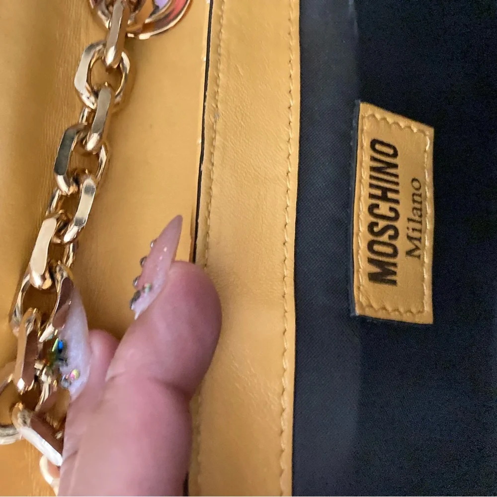 50% off SALE Moschino Mustard Quilted Chain Crossbody Bag - Picture 11 of 13